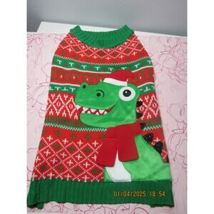 Medium Dog Knitwear – Comfy Sweater with Dinosaur Charm